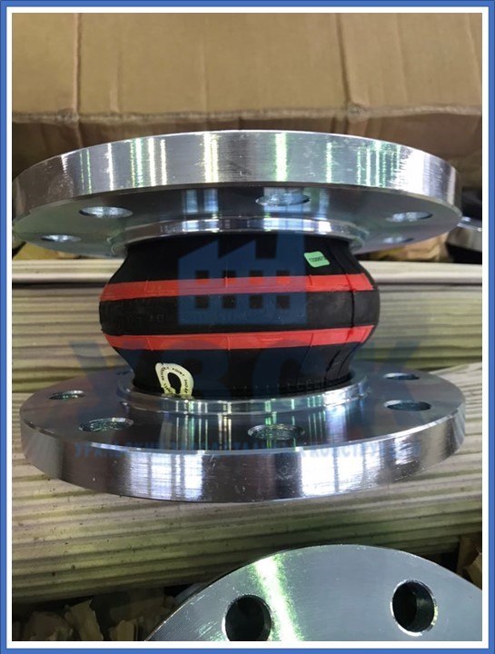 компенсатор резиновый фланцевый в Смоленске